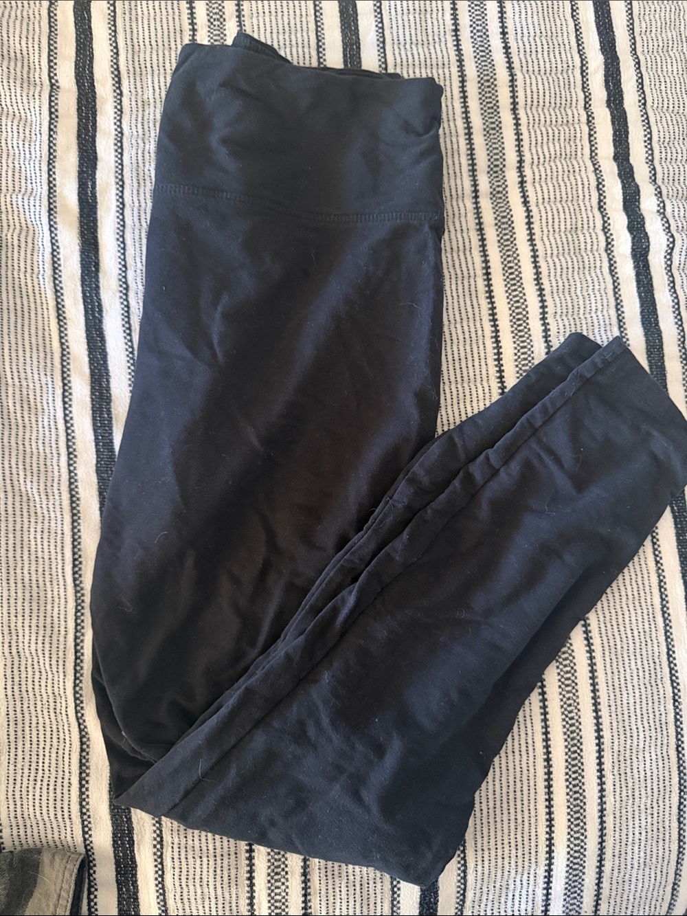 Black High-Waist Leggings - Women